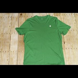 Apple tee